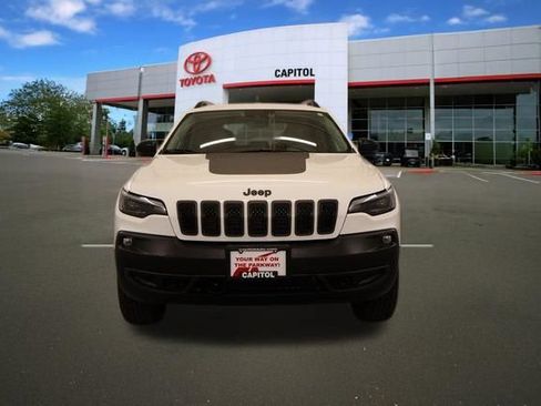 Used 2022 Jeep Cherokee Trailhawk w/ Comfort/Convenience Group AWD/4WD image 7