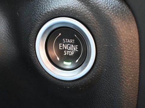 Used 2022 Chevrolet Silverado 1500 LT Trail Boss w/ Bed Protection Package image 33