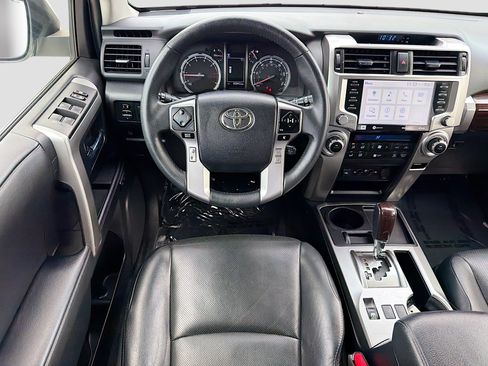 Used 2022 Toyota 4Runner Limited RWD image 15