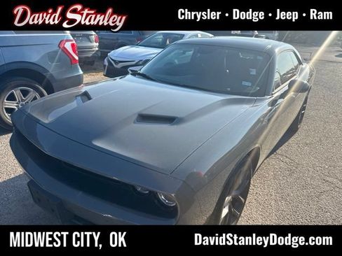 Certified 2023 Dodge Challenger SXT w/ Plus Package RWD image 1
