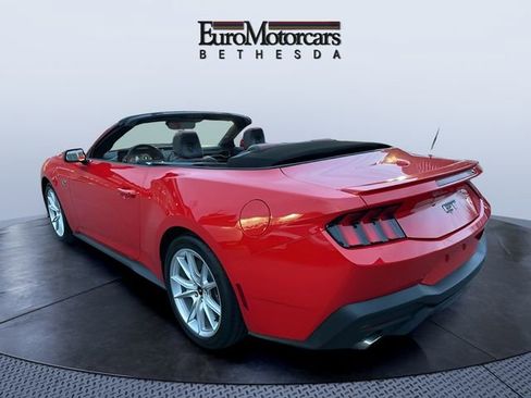 Used 2024 Ford Mustang GT Premium image 3