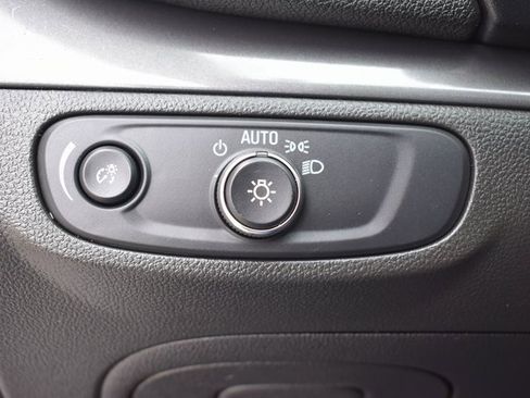 Used 2017 Buick Encore Preferred image 16