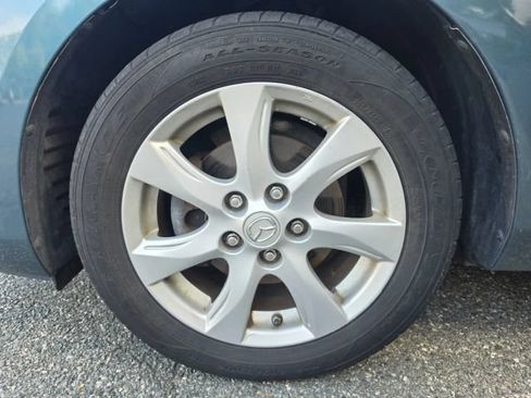 Used 2011 MAZDA MAZDA3 i Touring FWD image 20