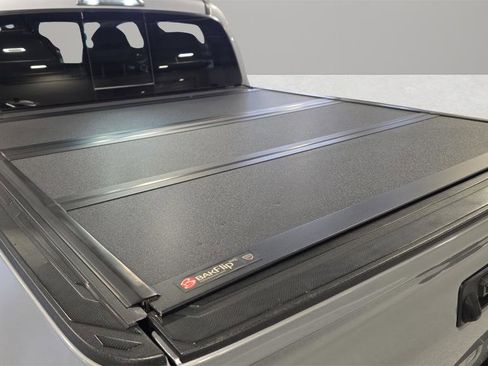 Used 2019 Toyota Tacoma Limited image 16