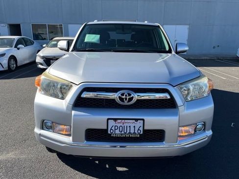 Used 2010 Toyota 4Runner Limited w/ Convenience Pkg AWD/4WD image 1