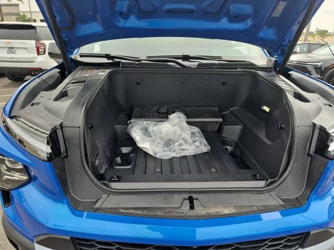 Used 2026 Chevrolet Silverado EV LT AWD/4WD image 29