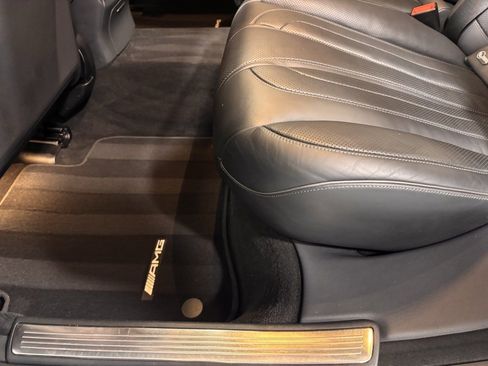 Used 2019 Mercedes-Benz S 63 AMG S 4MATIC Sedan image 20