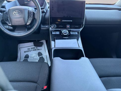 Used 2024 Toyota bZ4X XLE image 11