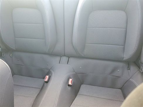 Used 2015 Ford Mustang Coupe image 10