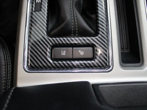 Used 2018 Ford F150 Lariat w/ Equipment Group 502A Luxury image 41