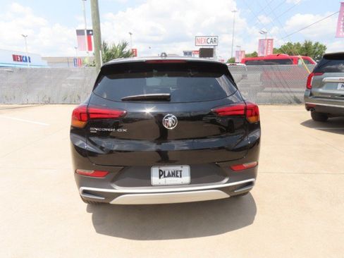 Used 2022 Buick Encore GX Preferred w/ Cold Weather Comfort Package AWD/4WD image 10