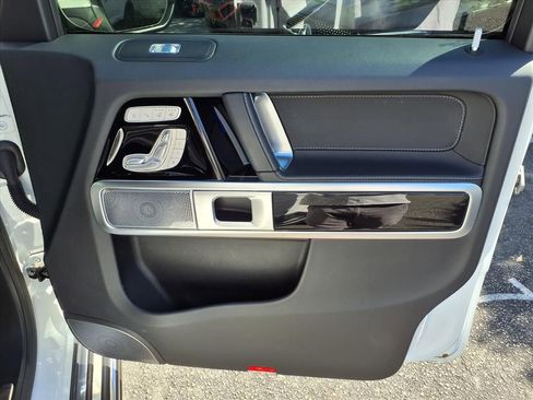 Used 2025 Mercedes-Benz G 550 G 550 image 6