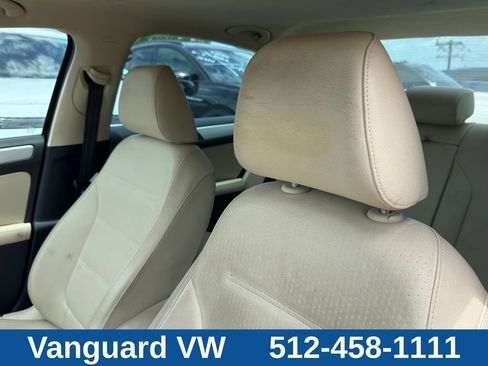 Used 2012 Volkswagen Jetta TDI FWD image 10