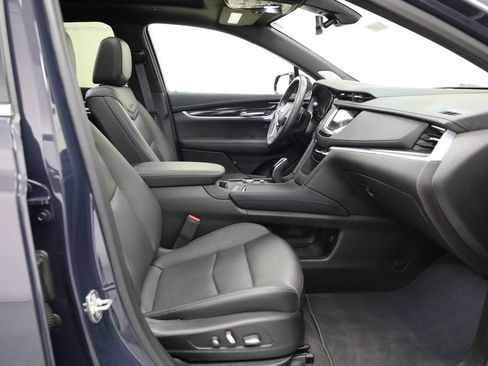Used 2024 Cadillac XT5 Premium Luxury AWD/4WD image 10