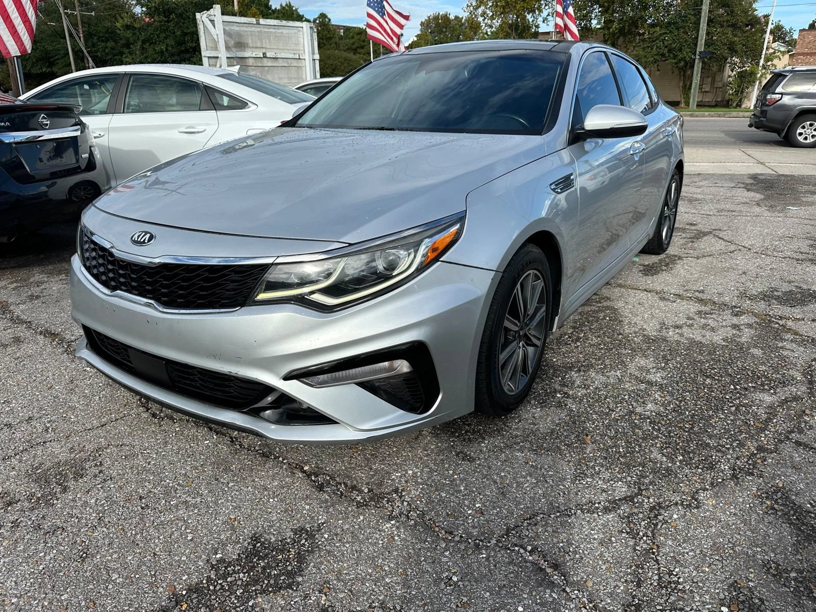 Used 2019 Kia Optima EX w/ EX Premium Package FWD image 2