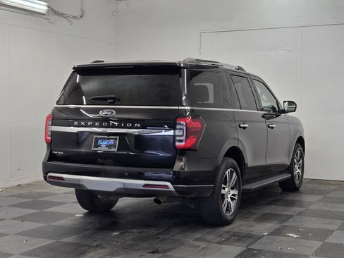 Certified 2024 Ford Expedition Limited image 5