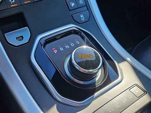 Used 2017 Land Rover Range Rover Evoque HSE Dynamic image 30