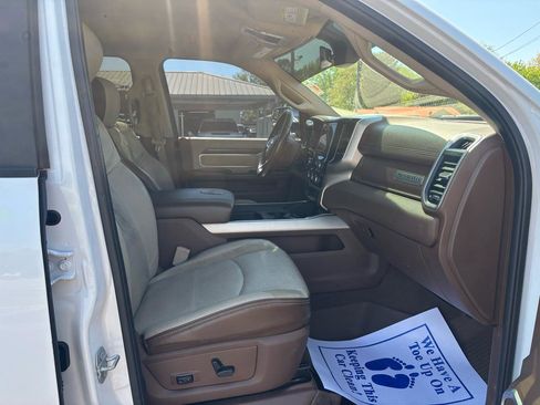 Used 2020 RAM 2500 Laramie w/ Body Color Bumper Group image 14
