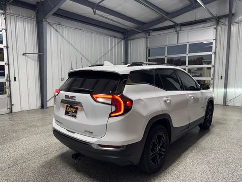 Used 2023 GMC Terrain AT4 AWD/4WD image 16