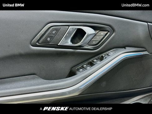 Certified 2024 BMW 330i Sedan RWD image 10