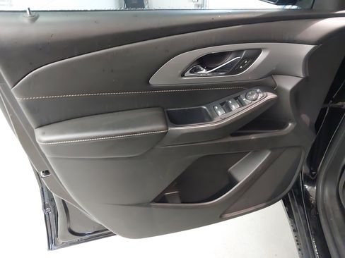 Used 2020 Chevrolet Traverse LS w/ LPO, Floor Liner Package FWD image 25