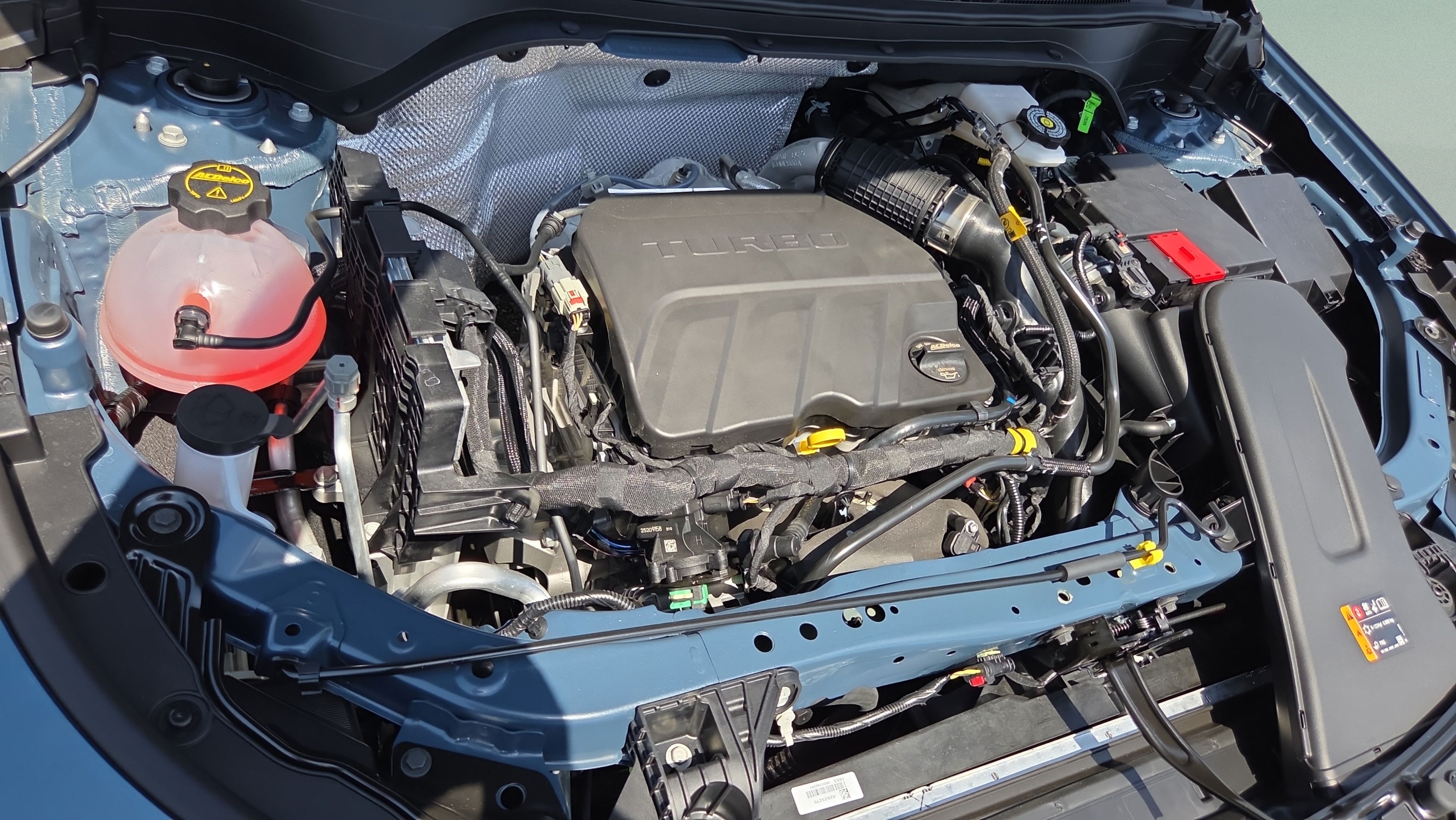 New 2026 Buick Envista Sport Touring w/ Convenience I Package FWD image 17