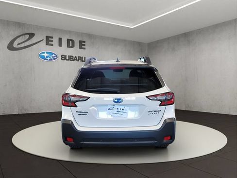 Used 2025 Subaru Outback Onyx Edition AWD/4WD image 12