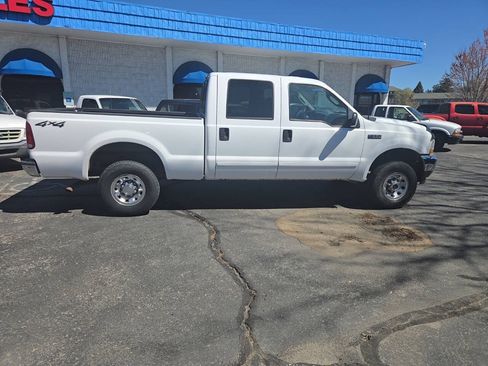 Used 2003 Ford F250 XLT AWD/4WD image 10