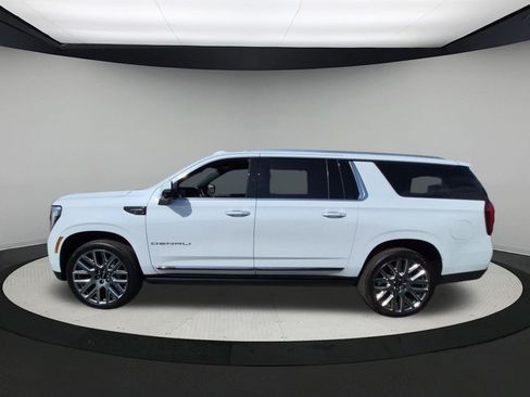 New 2026 GMC Yukon XL Denali Ultimate AWD/4WD image 2