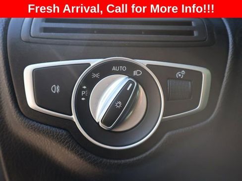 Used 2021 Mercedes-Benz GLC 300 4MATIC image 39