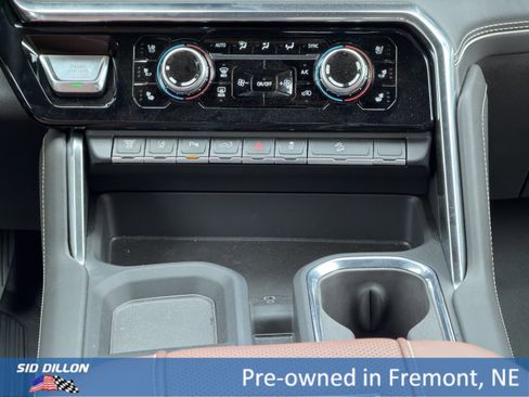 Used 2025 GMC Sierra 3500 Denali Ultimate AWD/4WD image 14