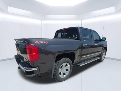 Used 2016 Chevrolet Silverado 1500 LTZ w/ Sport Package AWD/4WD image 5