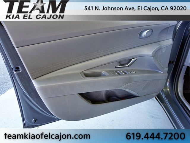 Used 2024 Hyundai Elantra SEL FWD image 22