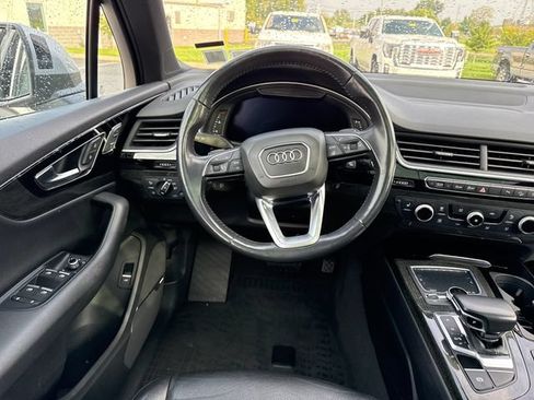 Used 2019 Audi Q7 3.0T Premium Plus w/ Premium Plus Package AWD/4WD image 18