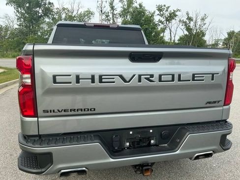 Used 2023 Chevrolet Silverado 1500 RST AWD/4WD image 10