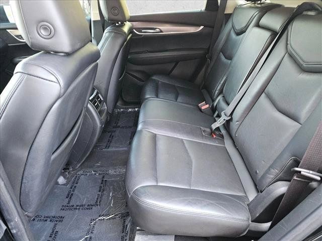 Used 2017 Cadillac XT5 Luxury w/ Driver Awareness Package AWD/4WD image 24