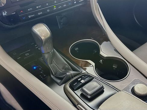 Used 2017 Lexus RX 350 AWD w/ Premium Package image 20