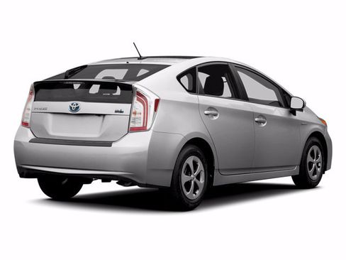 Used 2013 Toyota Prius Three FWD image 2