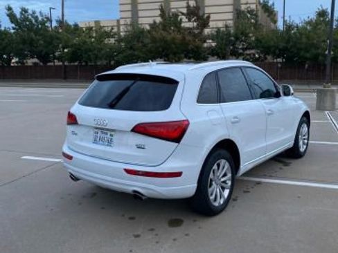 Used 2016 Audi Q5 2.0T Premium w/ Audi MMI Navigation Plus image 5