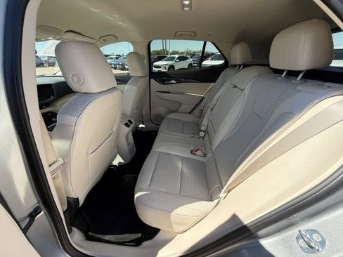 Used 2023 Buick Envision Preferred image 27
