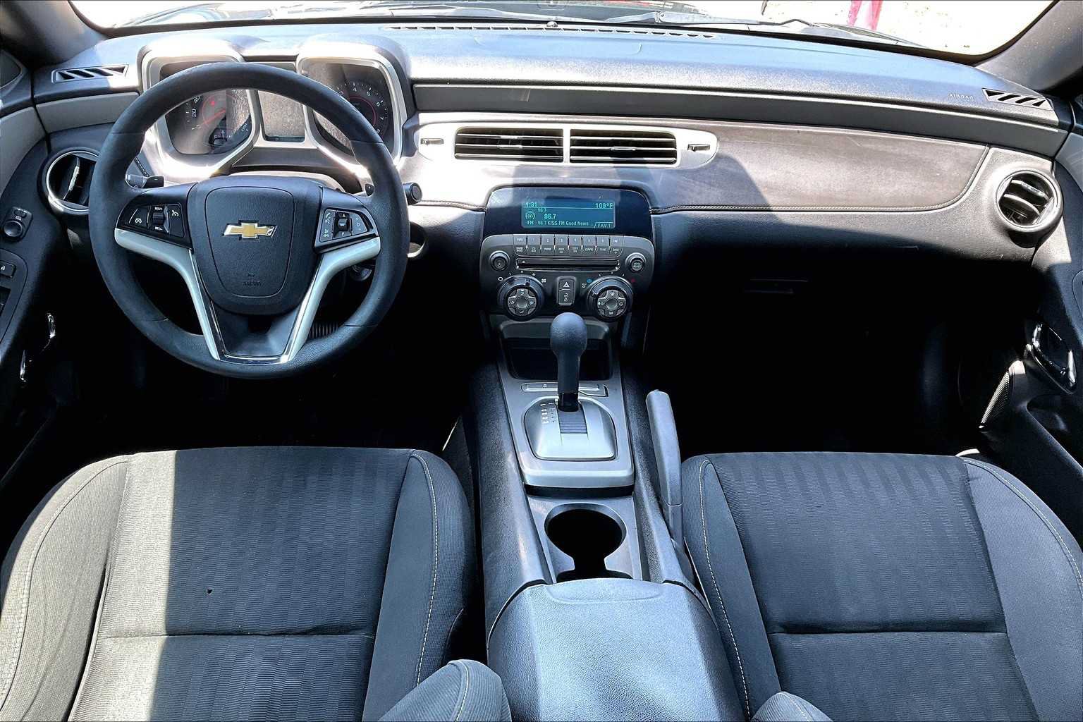 Used 2013 Chevrolet Camaro LS RWD image 17