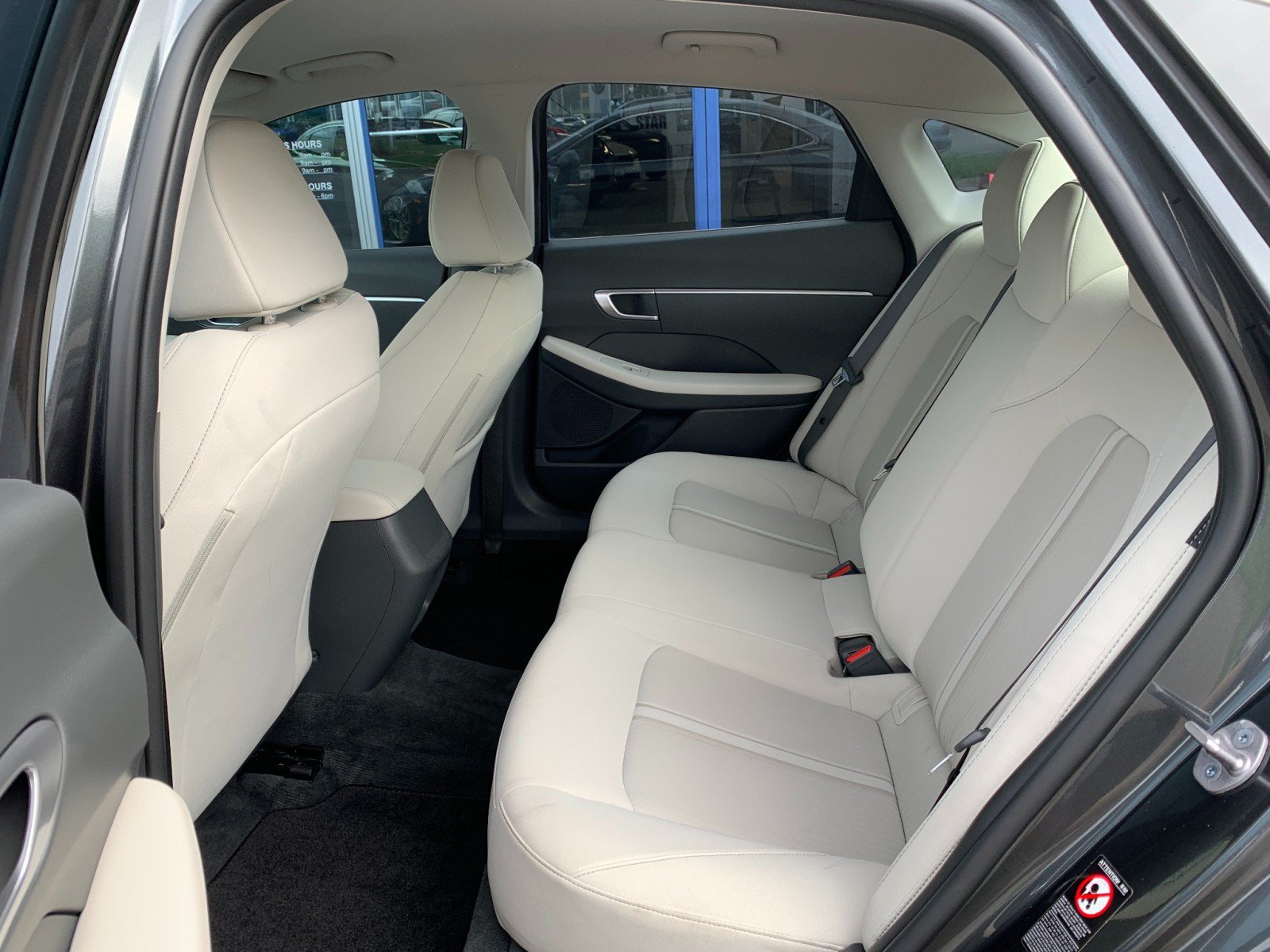 Used 2023 Hyundai Sonata SE FWD image 22
