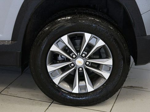 New 2026 Chevrolet Equinox LT w/ Safety and Technology Package image 6