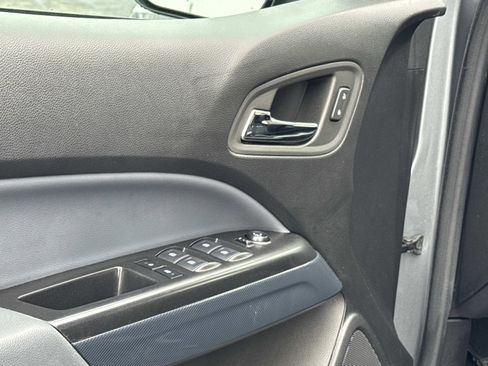 Used 2022 Chevrolet Colorado Z71 image 20