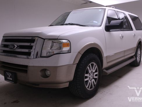 Used 2013 Ford Expedition EL XLT image 1