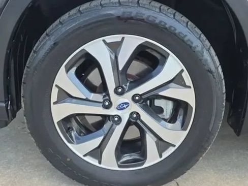 Used 2020 Subaru Outback Limited w/ Popular Package #2 AWD/4WD image 56