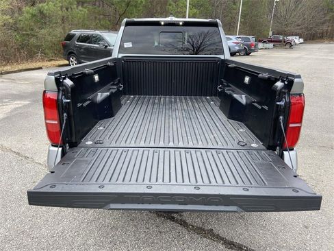 Used 2024 Toyota Tacoma SR5 image 9
