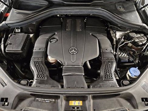 Used 2016 Mercedes-Benz GL 450 4MATIC image 23