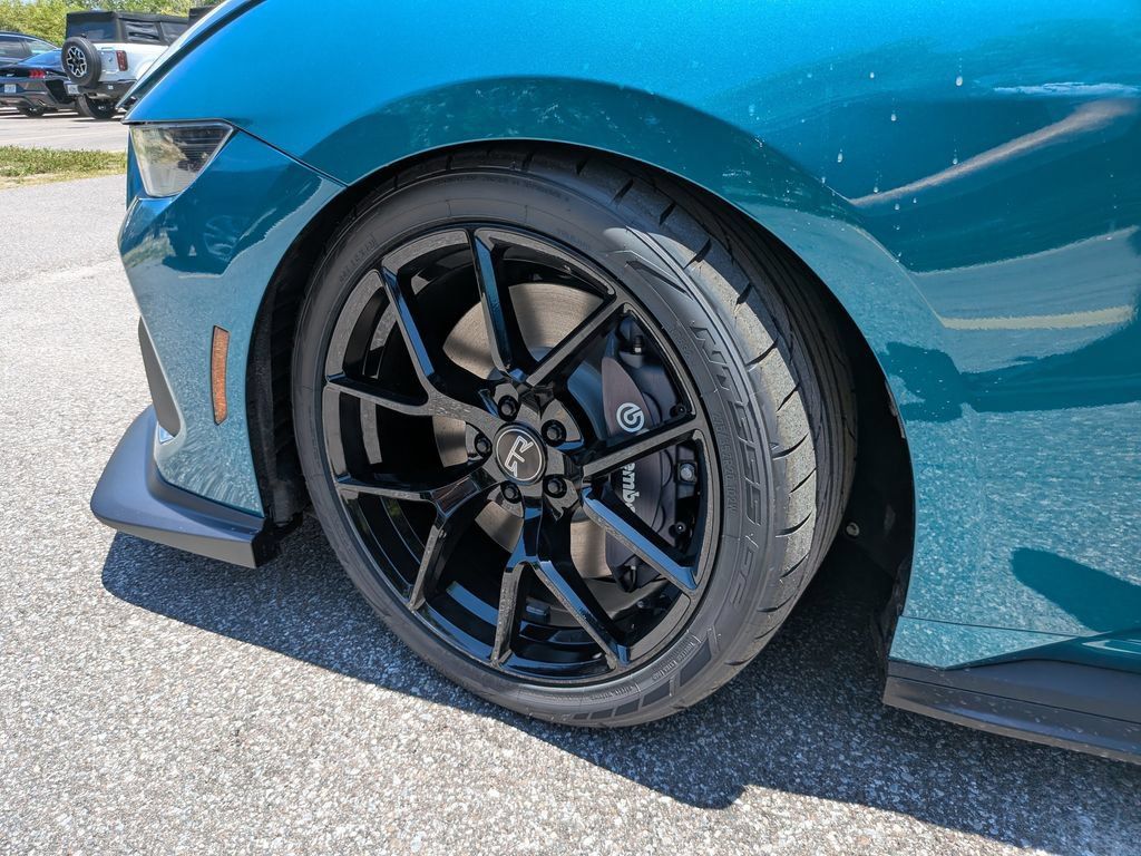 New 2026 Ford Mustang GT Premium w/ GT Performance Package RWD image 34