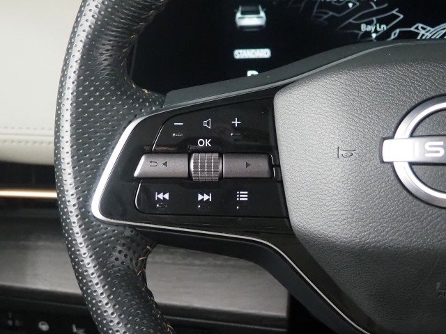 Used 2024 Nissan Ariya Evolve+ AWD/4WD image 26